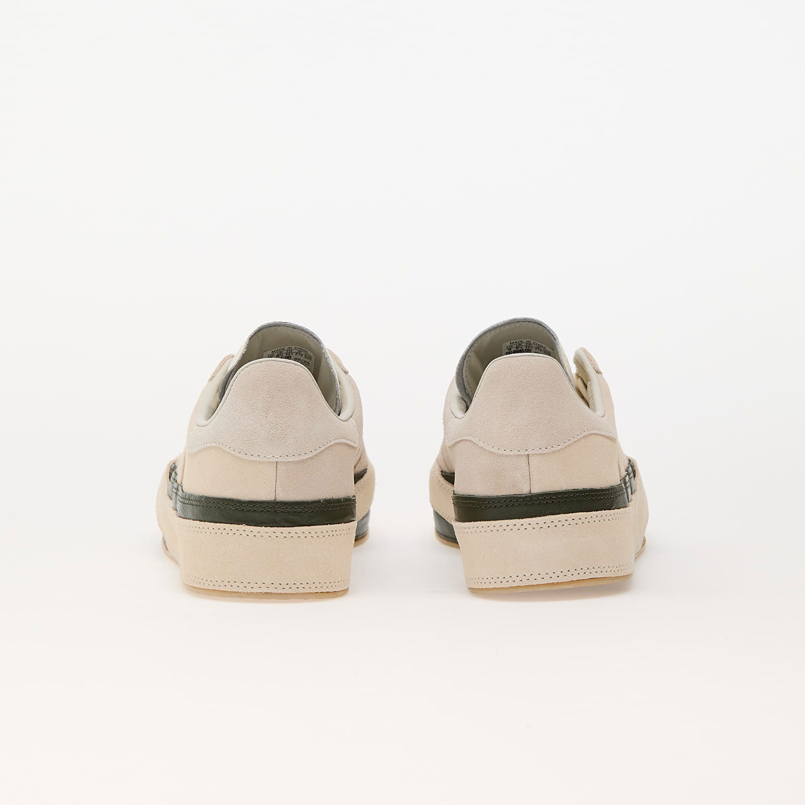 Gazelle Crew White/ Off-White/ Night Cargo