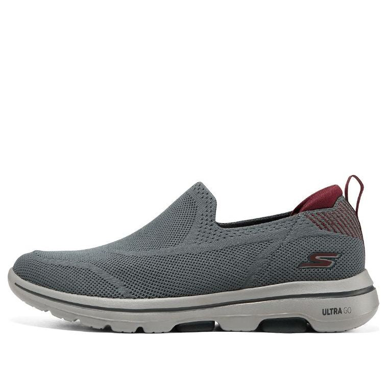 Tenisky a topánky Skechers Go Walk 5 Šedá | 216038-CCRD