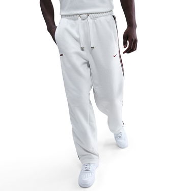 Tepláky Nike Therma-FIT LeBron Standard Issue Relaxed Fit Basketball Track Pants with Side Stripes Rôznofarebný | HV3490-133, 3