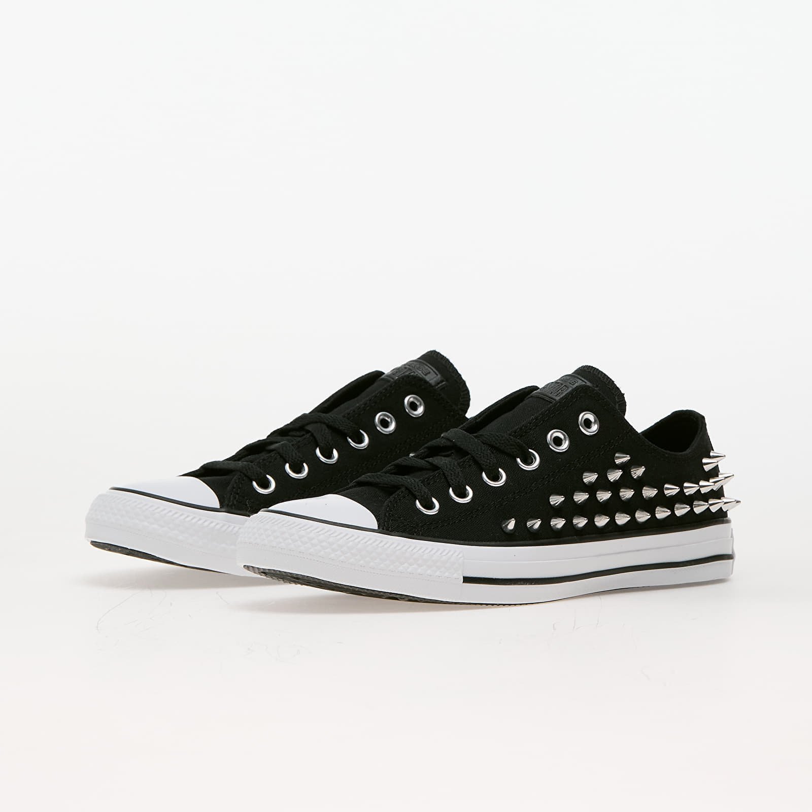 Chuck Taylor All Star Studded Black/ Silver/ White W