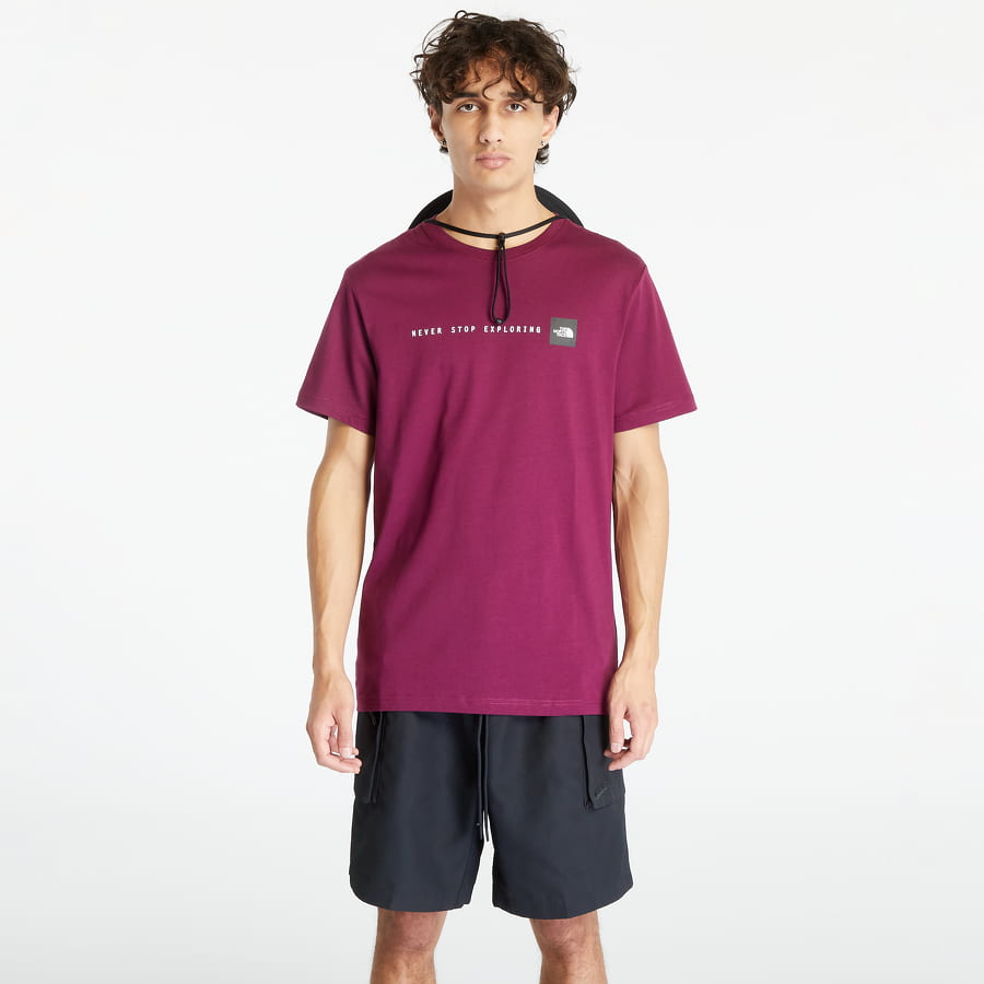 S/S Never Stop Exploring Tee Boysenberry