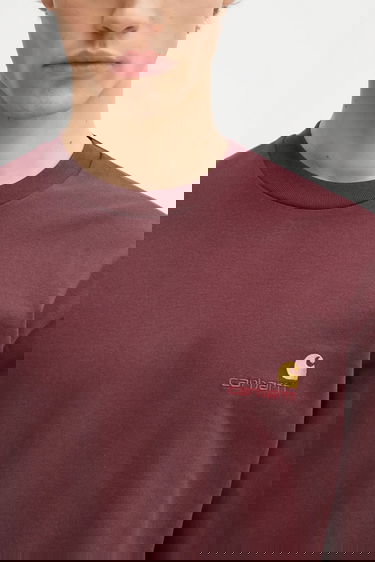 Tričko Carhartt WIP Cotton American Script Long-Sleeve T-Shirt with Embroidered Logo Vínová | I029955.33KXX, 3