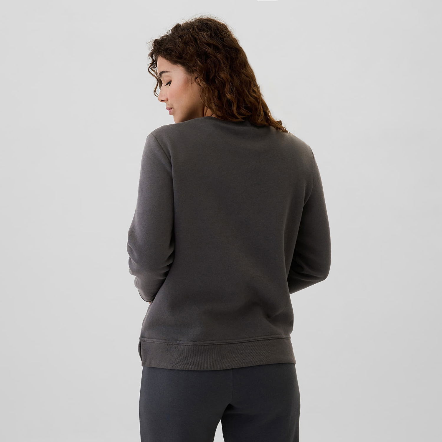 Mikina GAP Sweatshirt Logo Sweatshirt Cast Iron L Šedá | 540907-00, 1
