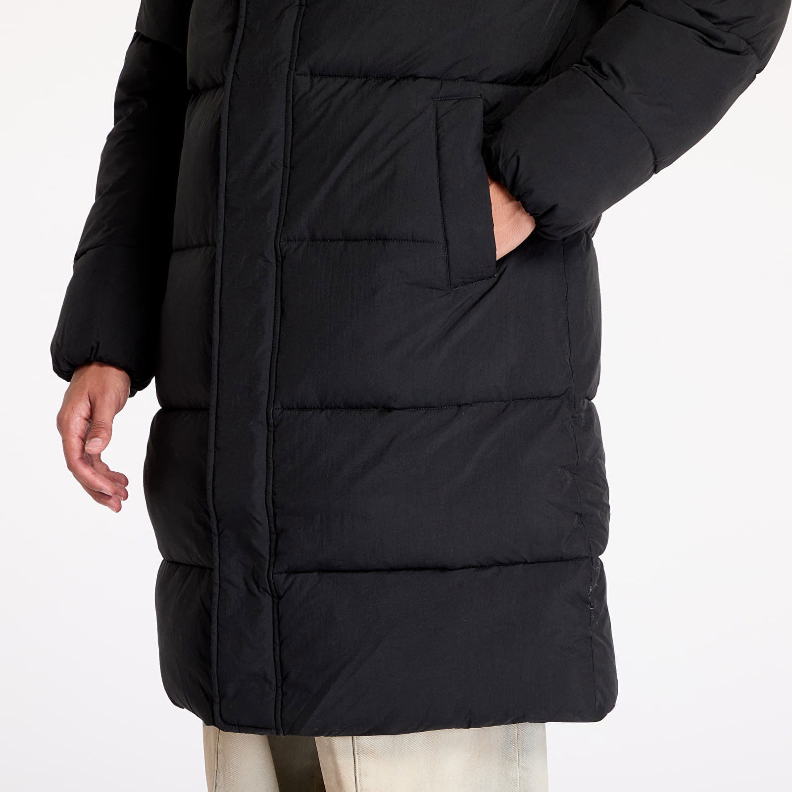 Essentials Non Down Jacket Black