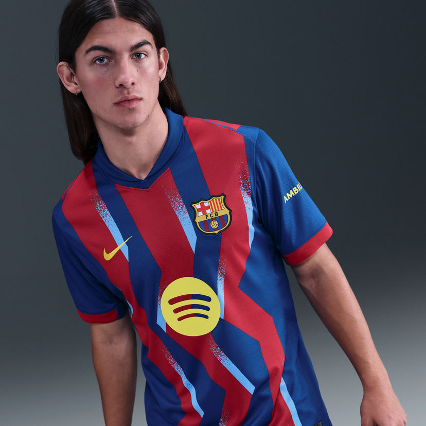 Dres Nike FC Barcelona 2025/26 Stadium Fourth Dri-FIT Football Replica Shirt Rôznofarebný | FZ1304-432
