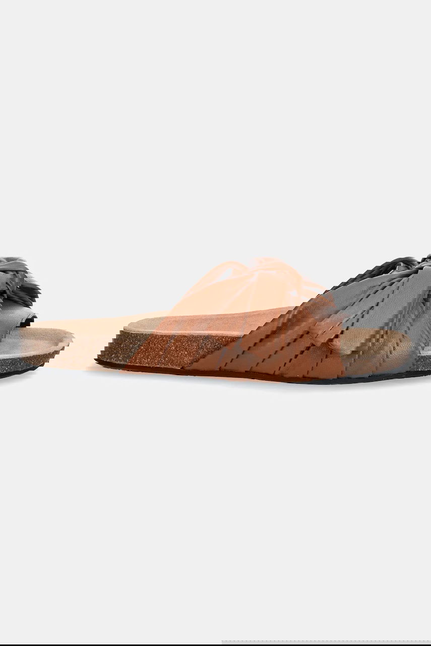Tenisky a topánky JW Anderson JW Anderson Knotted Leather Slides Hnedá | SN0096.LA0161.640, 1