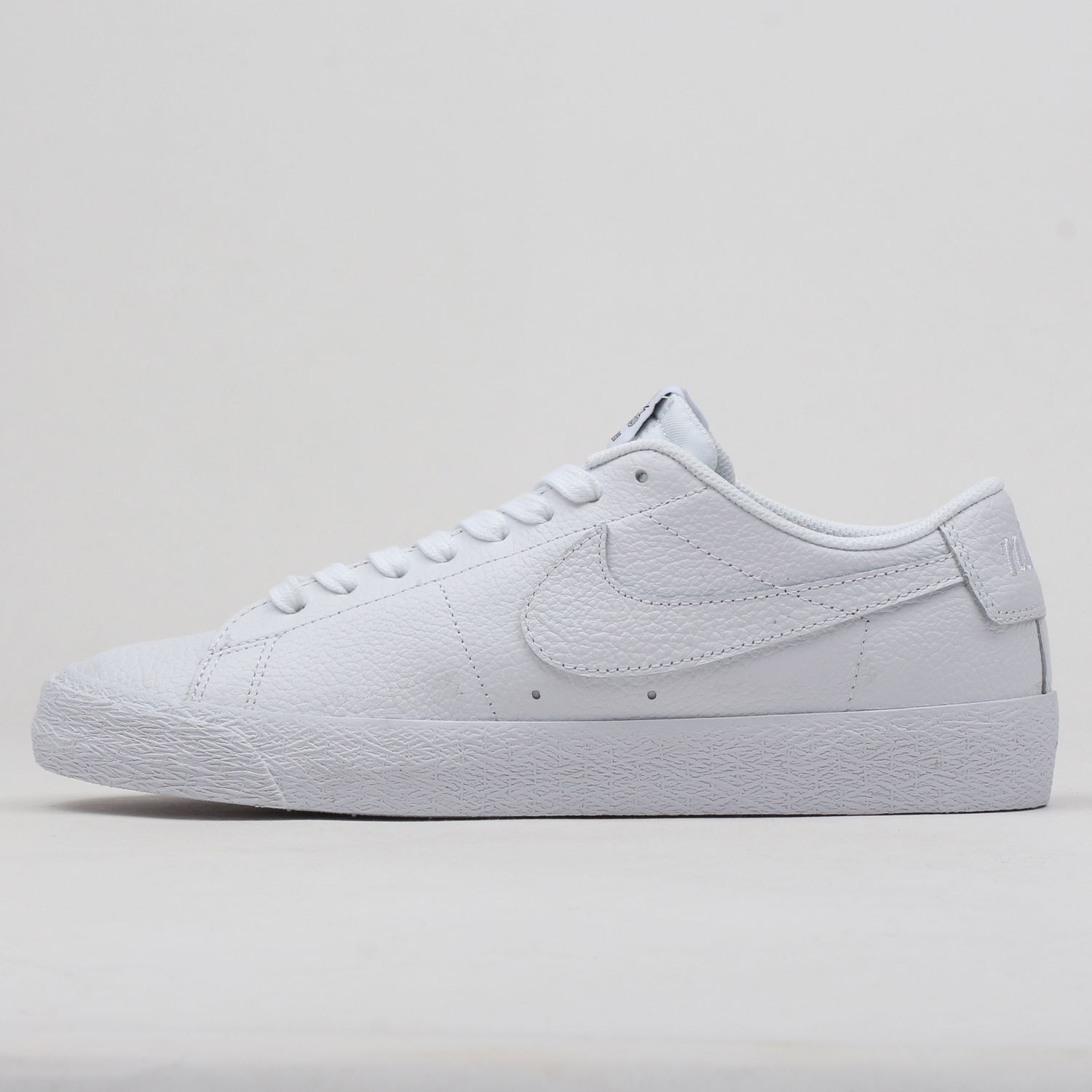 Tenisky a topánky Nike SB Zoom Blazer Low NBA Biela | AR1576-114, 1