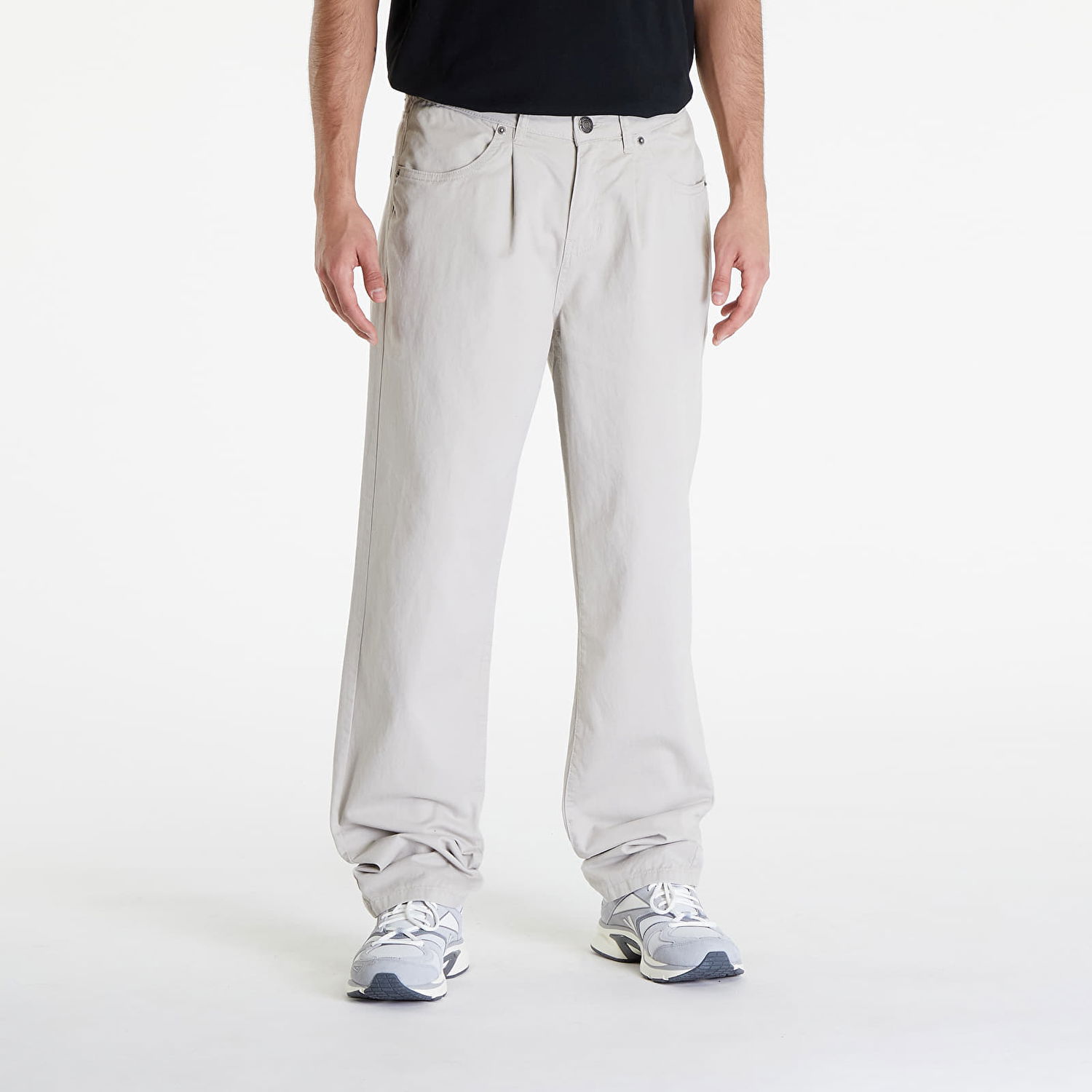 Nohavice Urban Classics Organic Skater Chino Pants Cloud Biela | TB6623-01325, 0