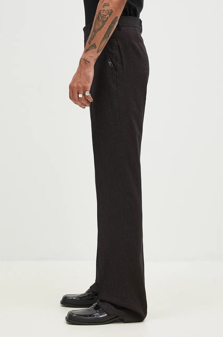 Relaxed Fit Trousers