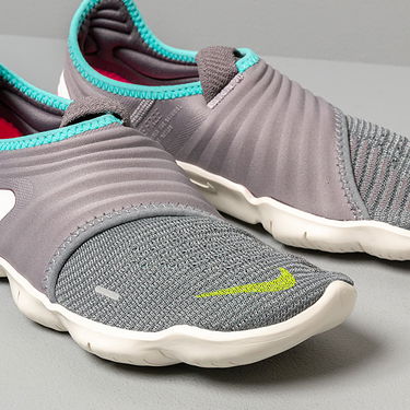 Tenisky a topánky Nike Wmns Free Run Flyknit 3.0 Šedá | AQ5708-002, 4