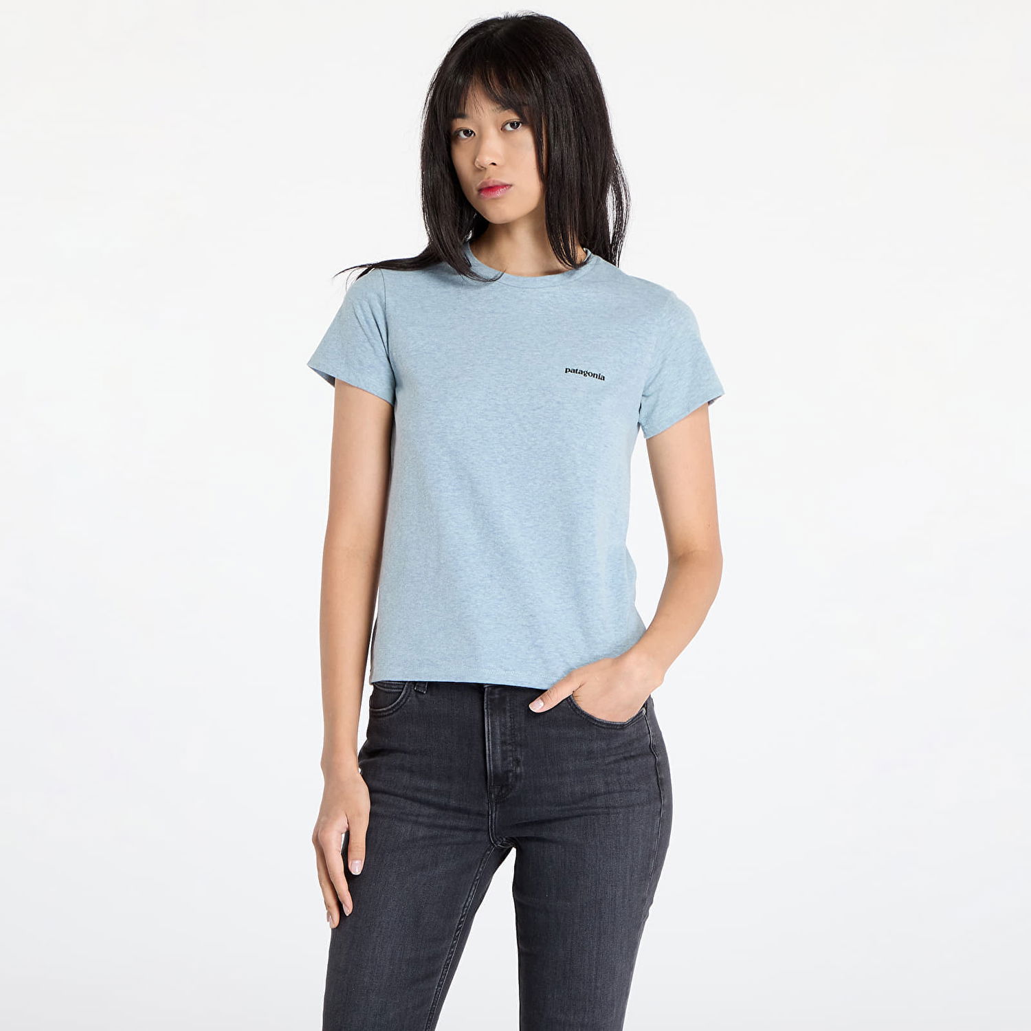 Tričko Patagonia T-shirt W's P-6 Logo Responsibili-Tee Thermal Blue S Tyrkysová | 37567 TMBL, 0