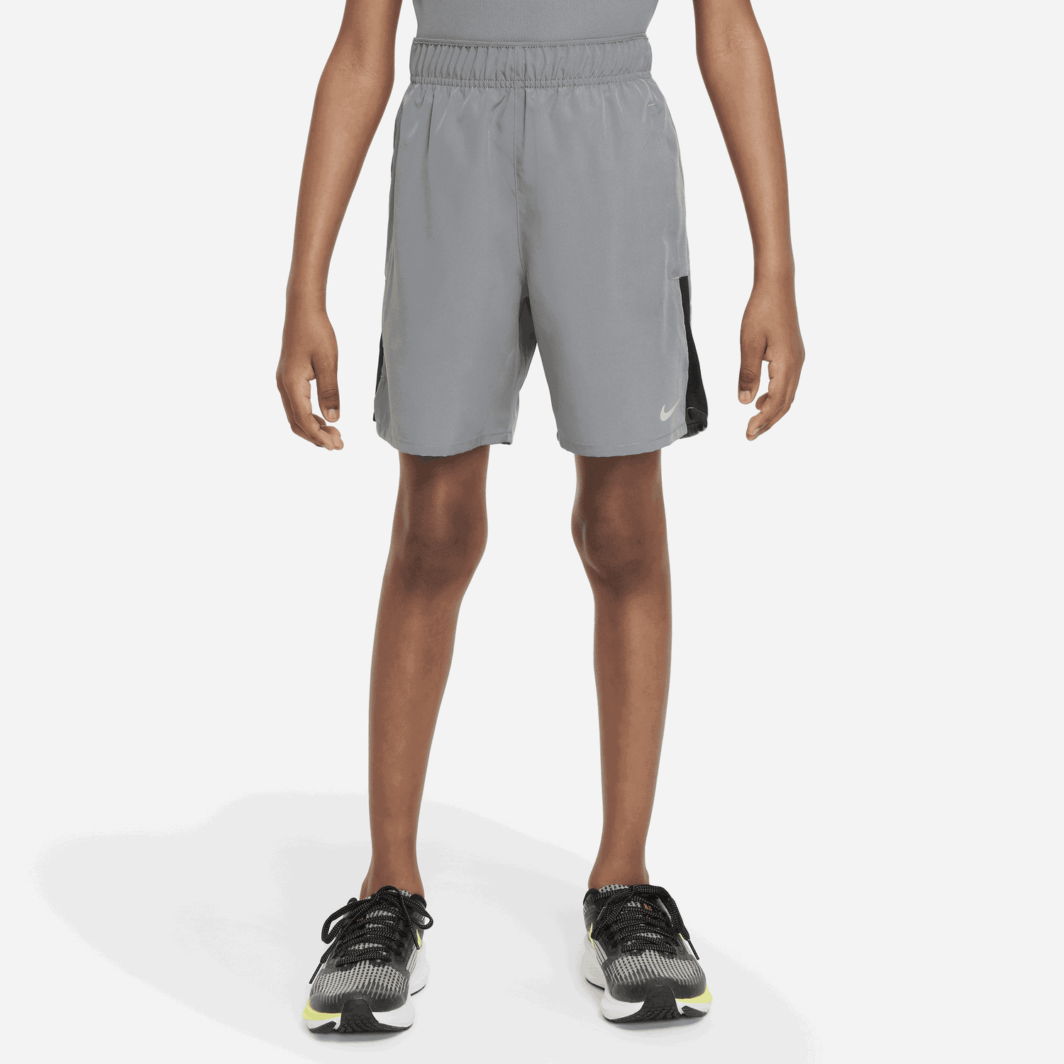 Šortky Nike Dri-FIT Challenger Training Shorts Šedá | FD0238-084, 0