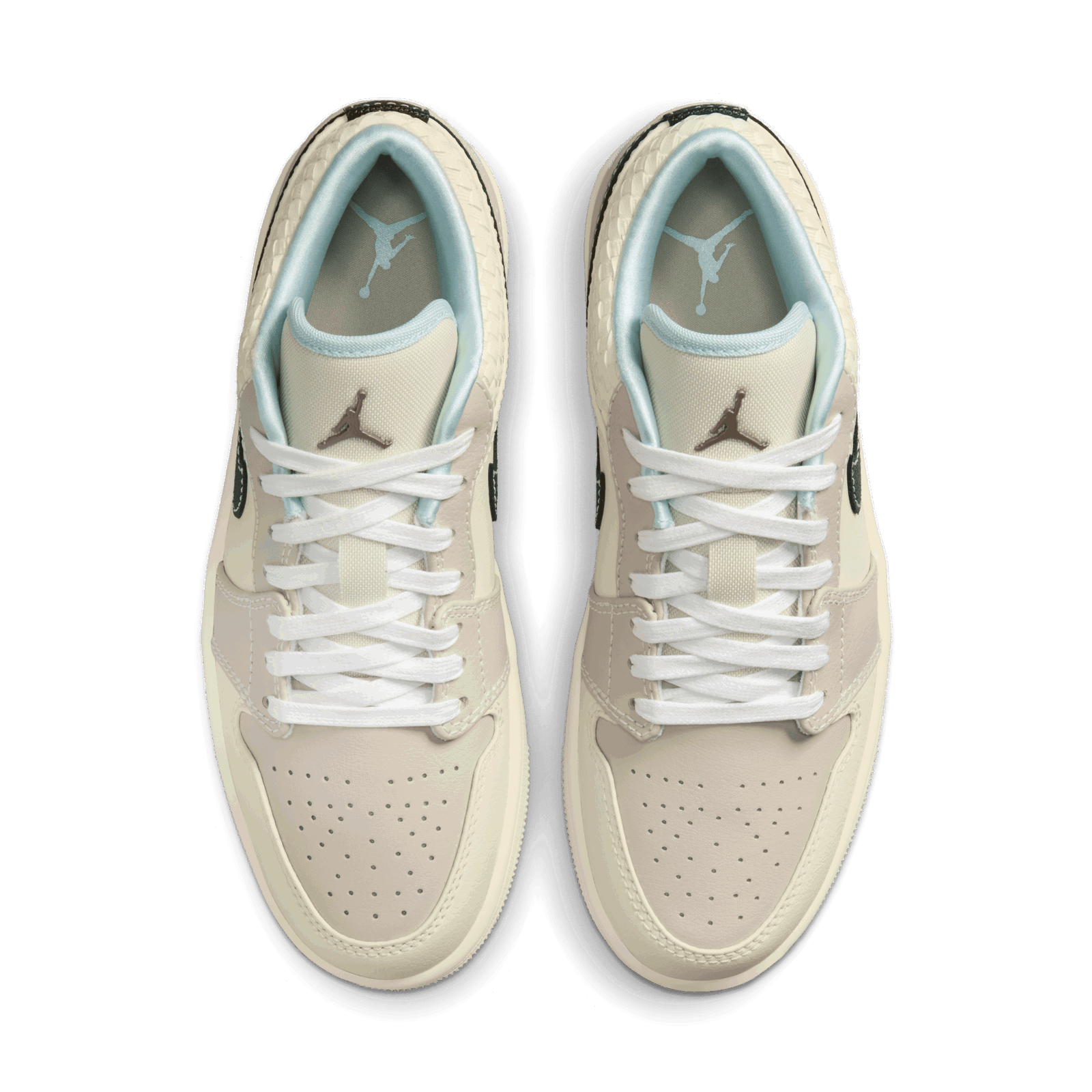 Air Jordan 1 Low SE "Sanddrift" W