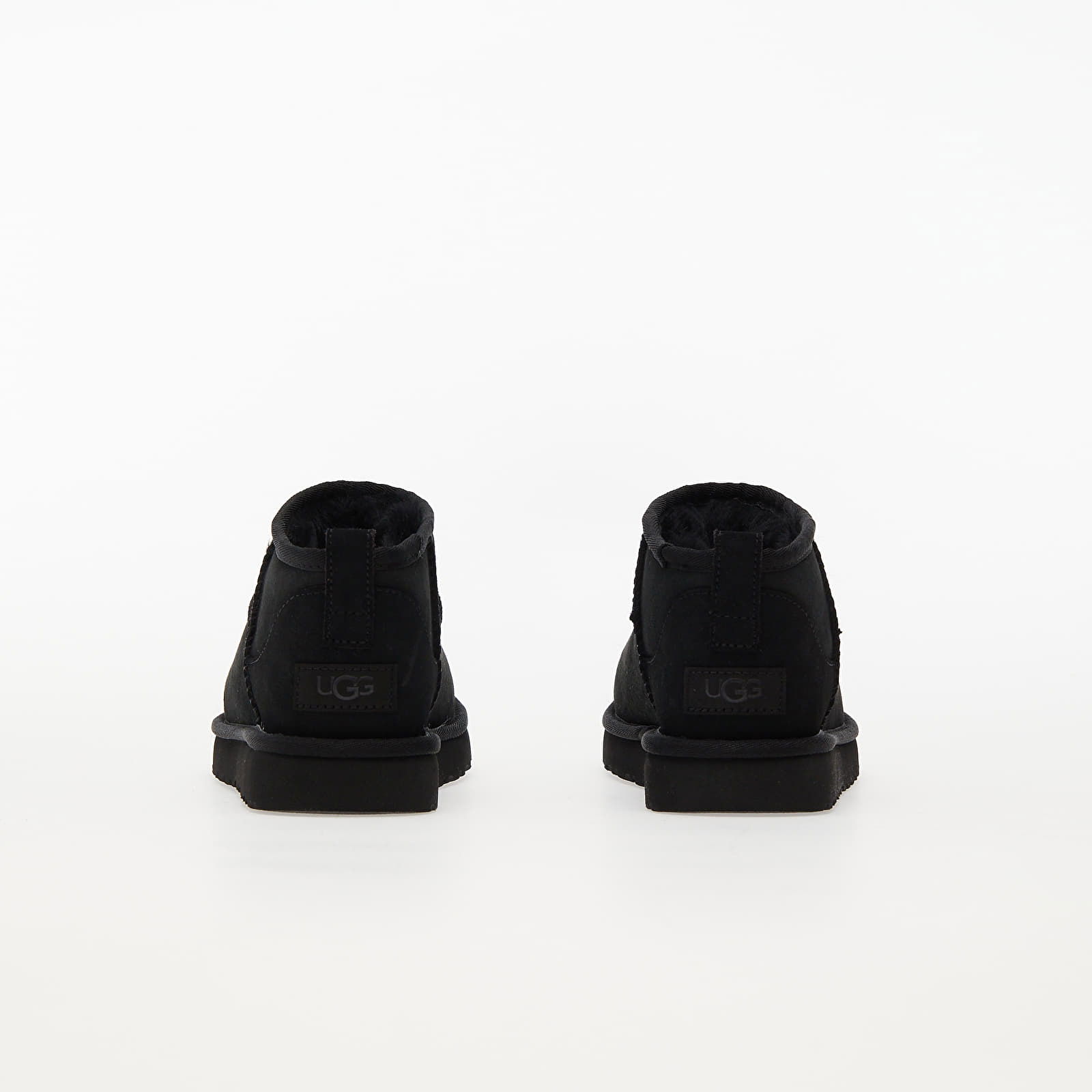 UGG W Classic Ultra Mini Black