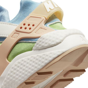 Tenisky a topánky Nike Air Huarache SE W Biela | DQ0117-100, 4