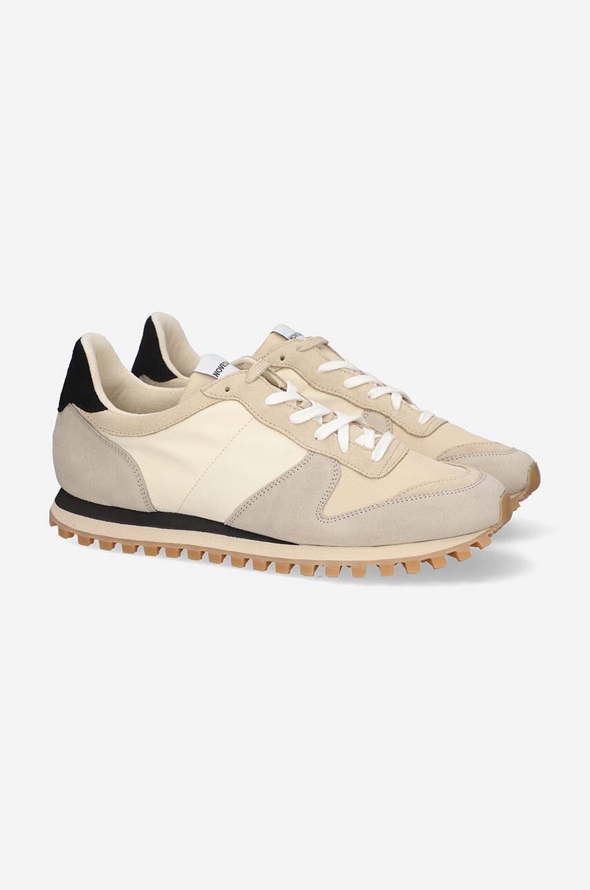 Low Sneakers