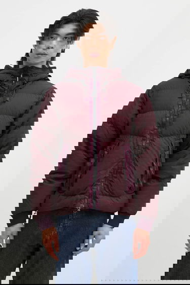 Prešívaná bunda C.P. Company Outerwear Bi-Tm Hooded Puffer Jacket Vínová | 17CMOW266A110185G, 0