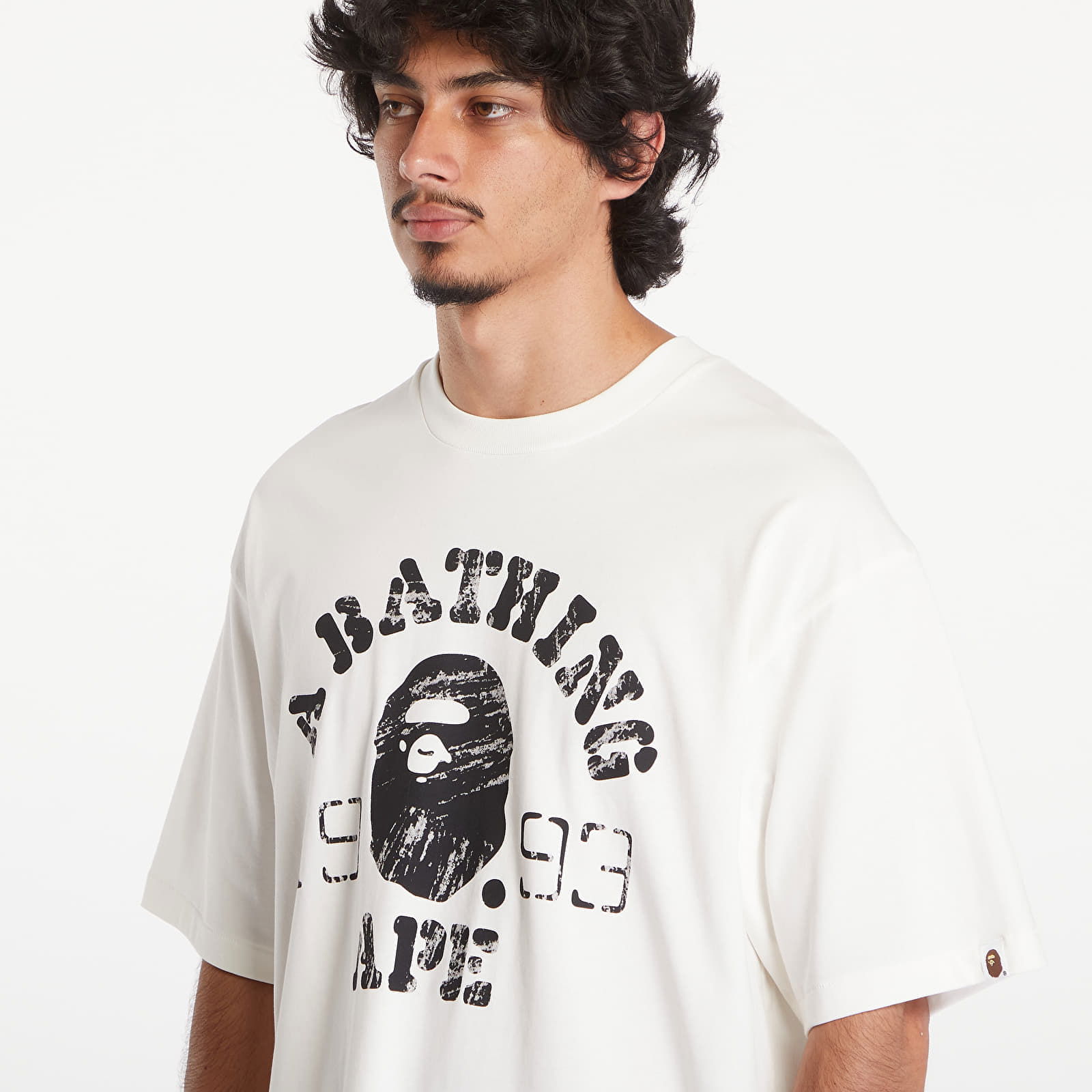 A BATHING APE Screen Print College Relaxed Fit Short Sleeve Tee Ivory