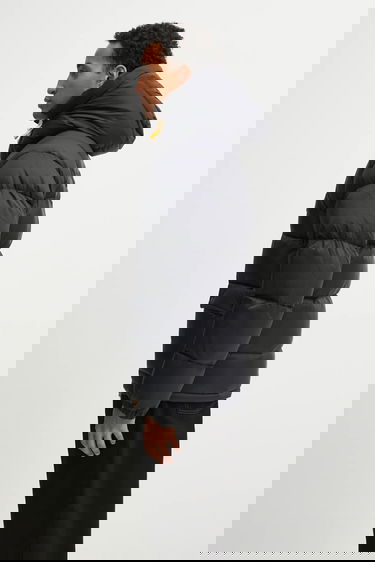 Prešívaná bunda FJÄLLRÄVEN Expedition Winter Down Hooded Puffer Jacket Čierna | F84605, 1