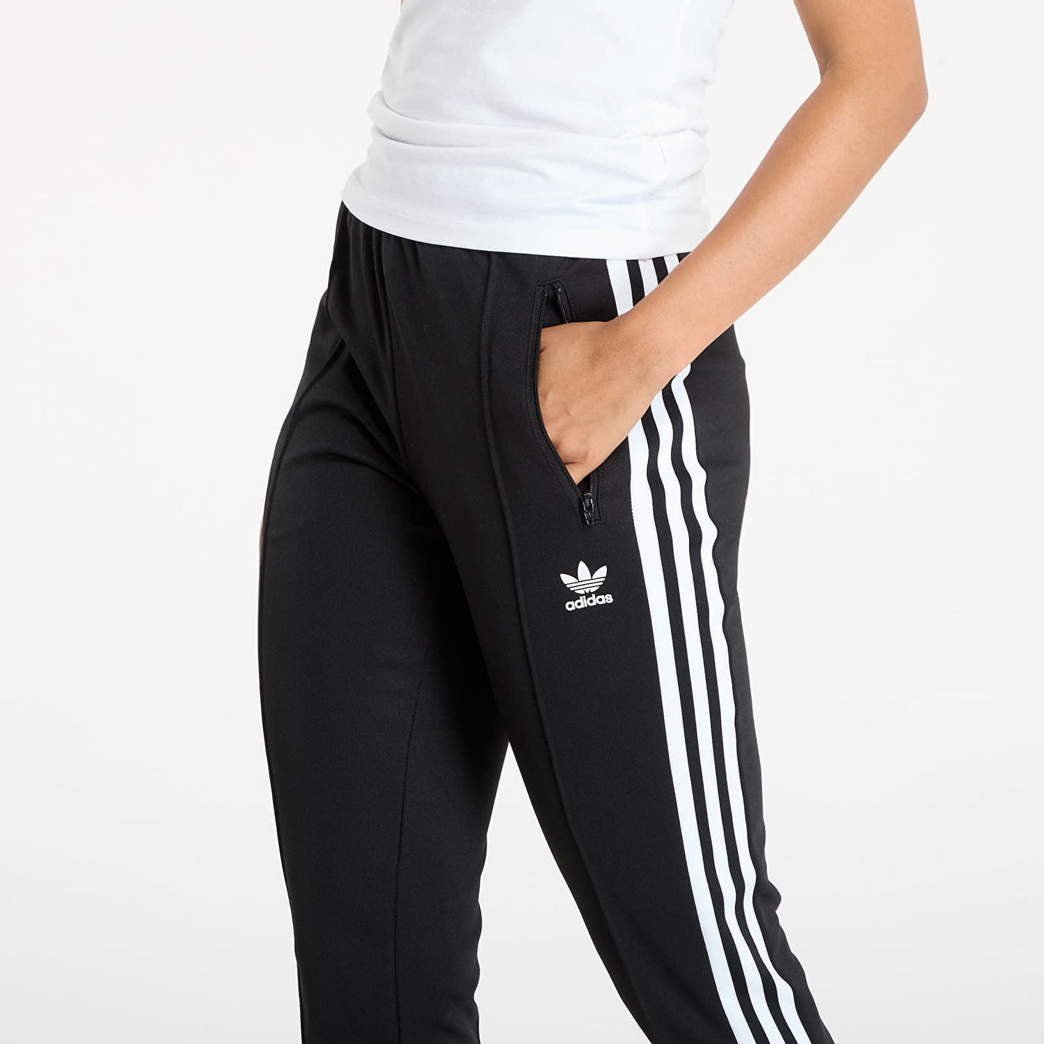 Nohavice adidas Performance Adicolor 3-Stripes Capri Pants Čierna | JV7520, 1