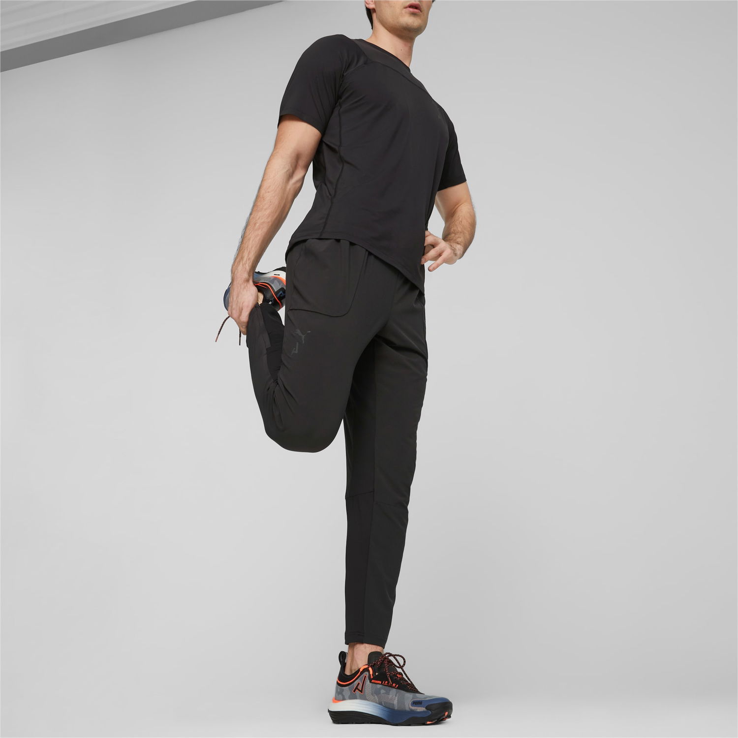 Nohavice a džínsy Puma Seasons Lightweight Čierna | 524135_01, 0