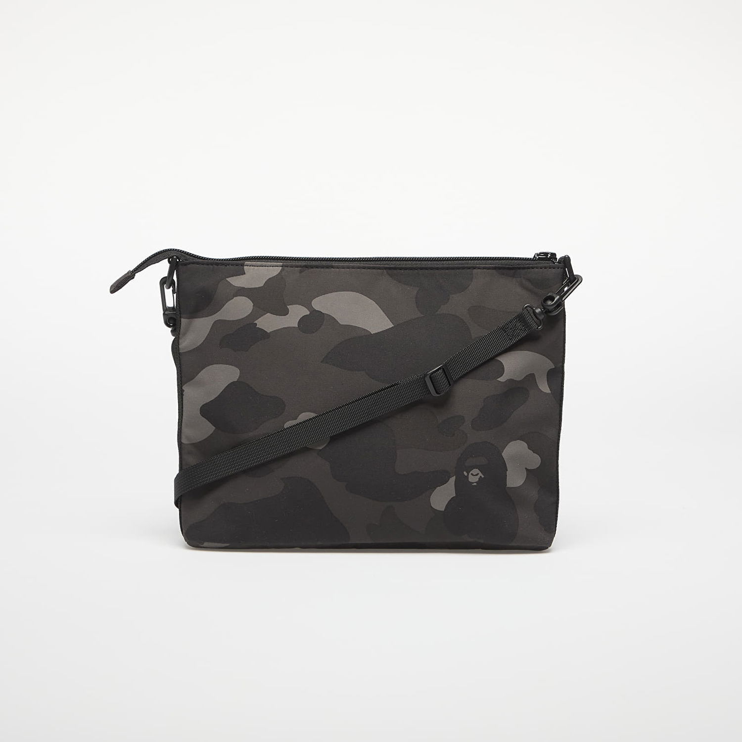 Taška cez rameno BAPE A BATHING APE Color Camo Sacoche Bag Čierna | 001SGL301008MBLK, 1
