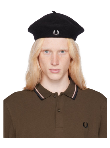 Baretka Fred Perry Embroidered Beret Čierna | HW7646-102