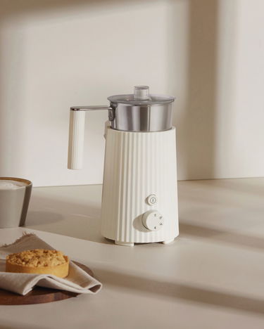 Gadget Alessi PLISSE Electric Milk Frother Biela | MDL13-W, 1