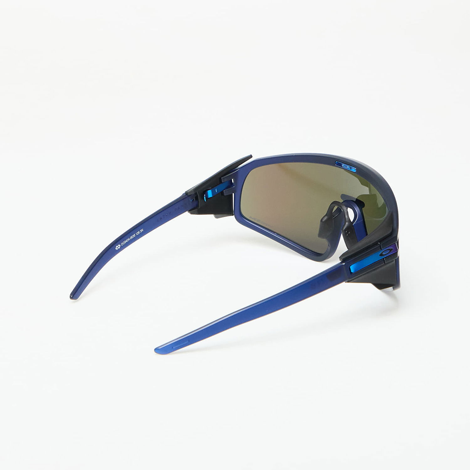 Slnečné okuliare OAKLEY Latch Panel Matte Trans Navy/ Prizm Sapphire Navy | 0OO9404-94040635, 1