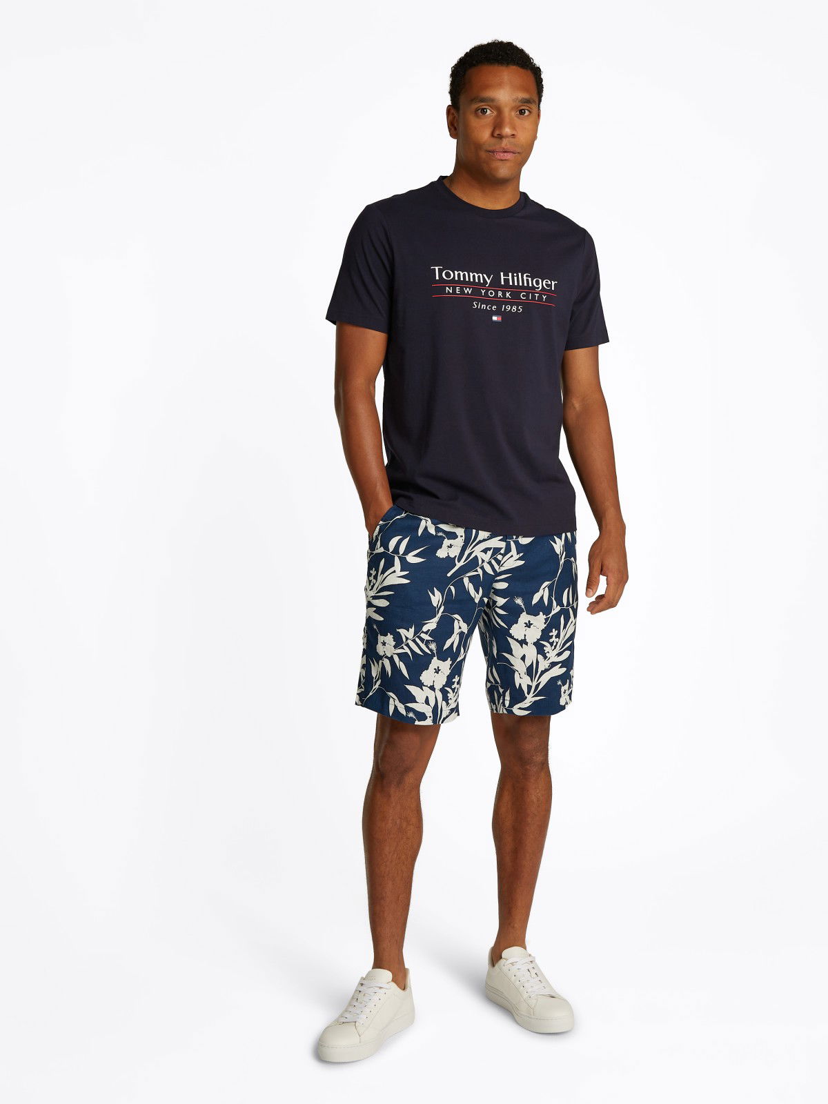 Tričko Tommy Hilfiger Tommy Hilfiger Logo Crew Neck T-Shirt Navy | MW0MW38621DW5, 1