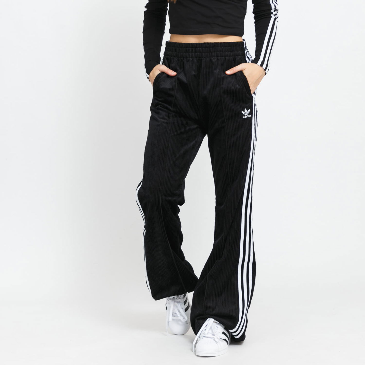 Nohavice a džínsy adidas Originals Pants Čierna | H37837, 0