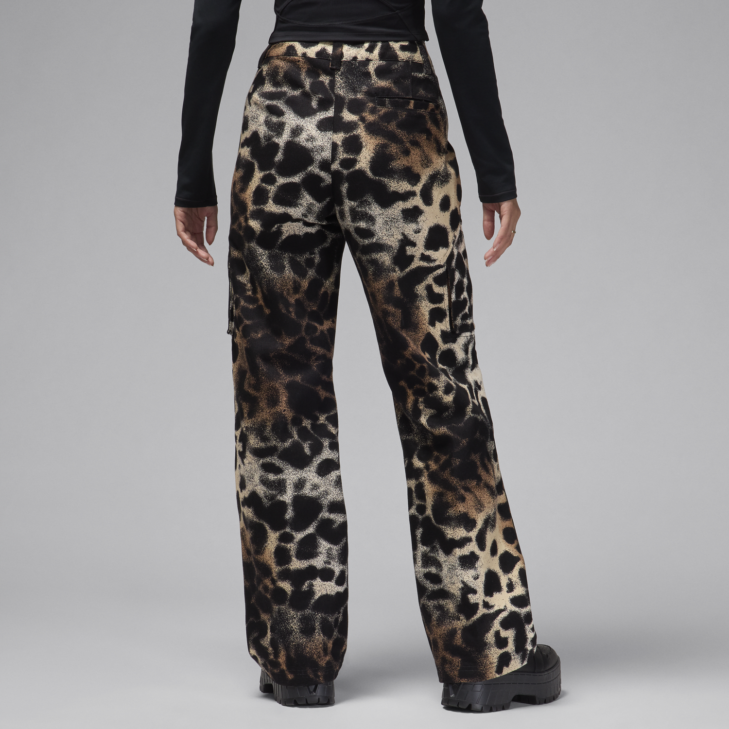 Nohavice Jordan Chicago Pants Hnedá | FV7194-223, 1
