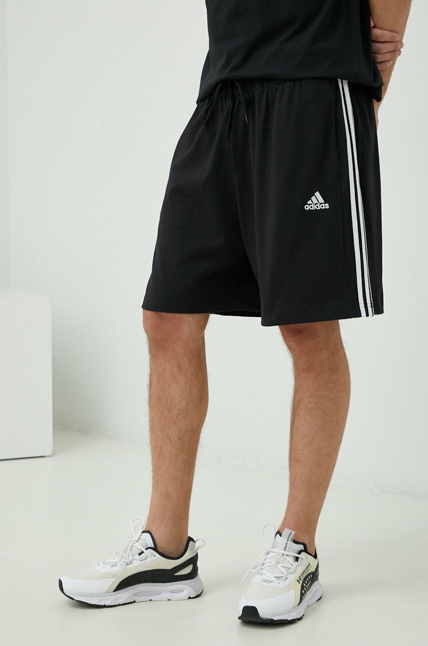 Essentials 3-Stripes Shorts