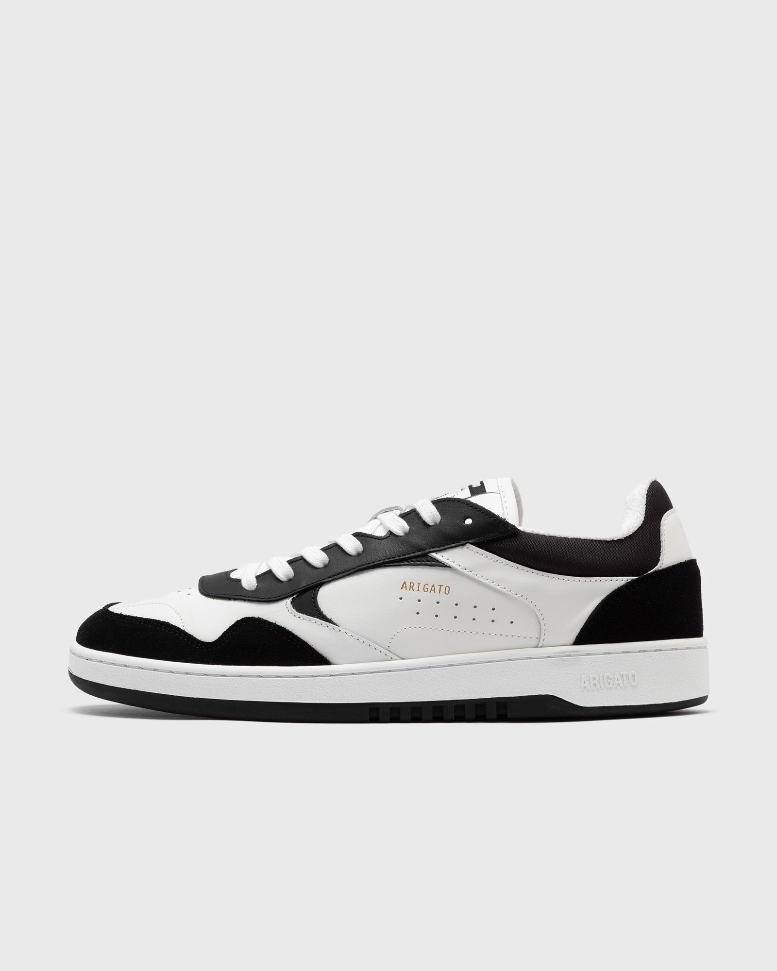 Arlo Sneaker
