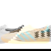 Gazelle Indoor