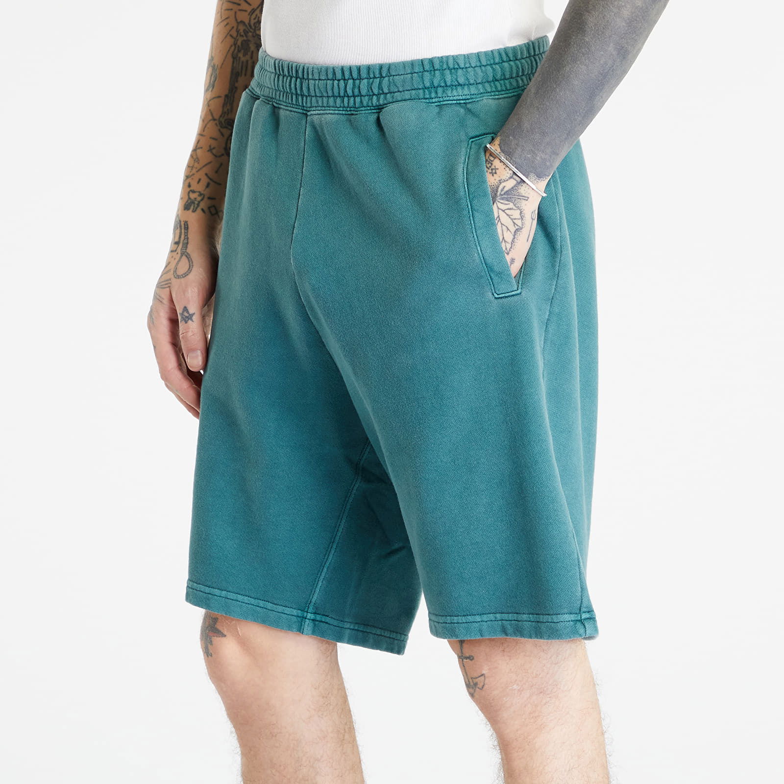 Nelson Sweat Short Botanic Garment Dyed