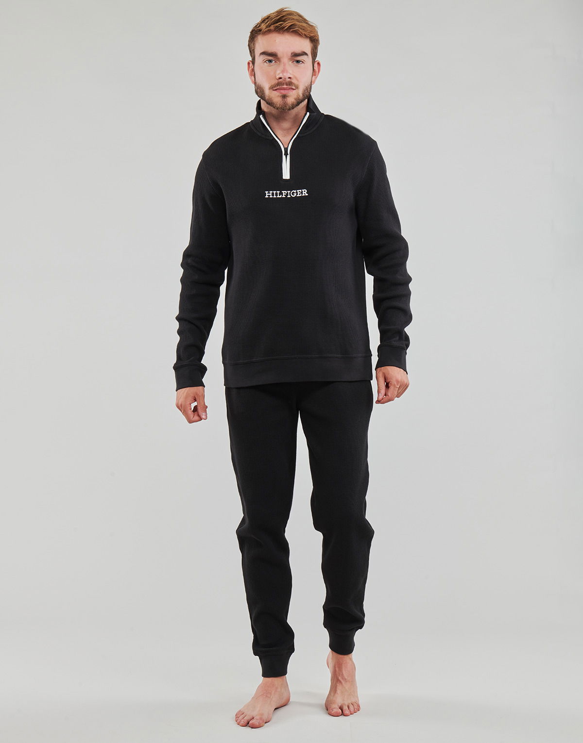 Tepláky Tommy Hilfiger Tracksuit Bottoms Pants Čierna | UM0UM03097-BDS, 1