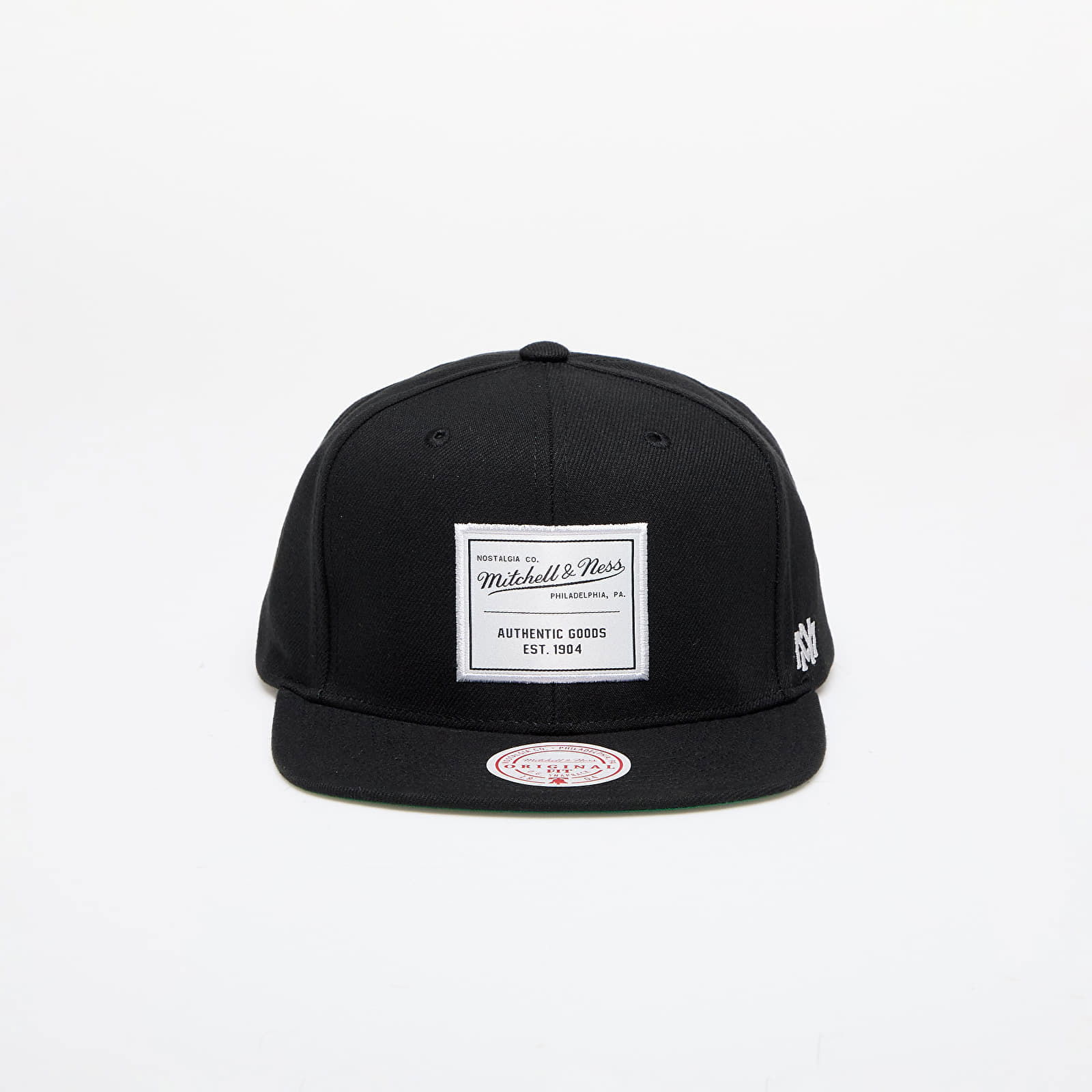 Branded Essential Snapback Black