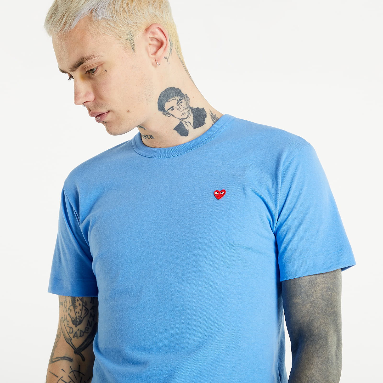 PLAY Heart Logo Tee