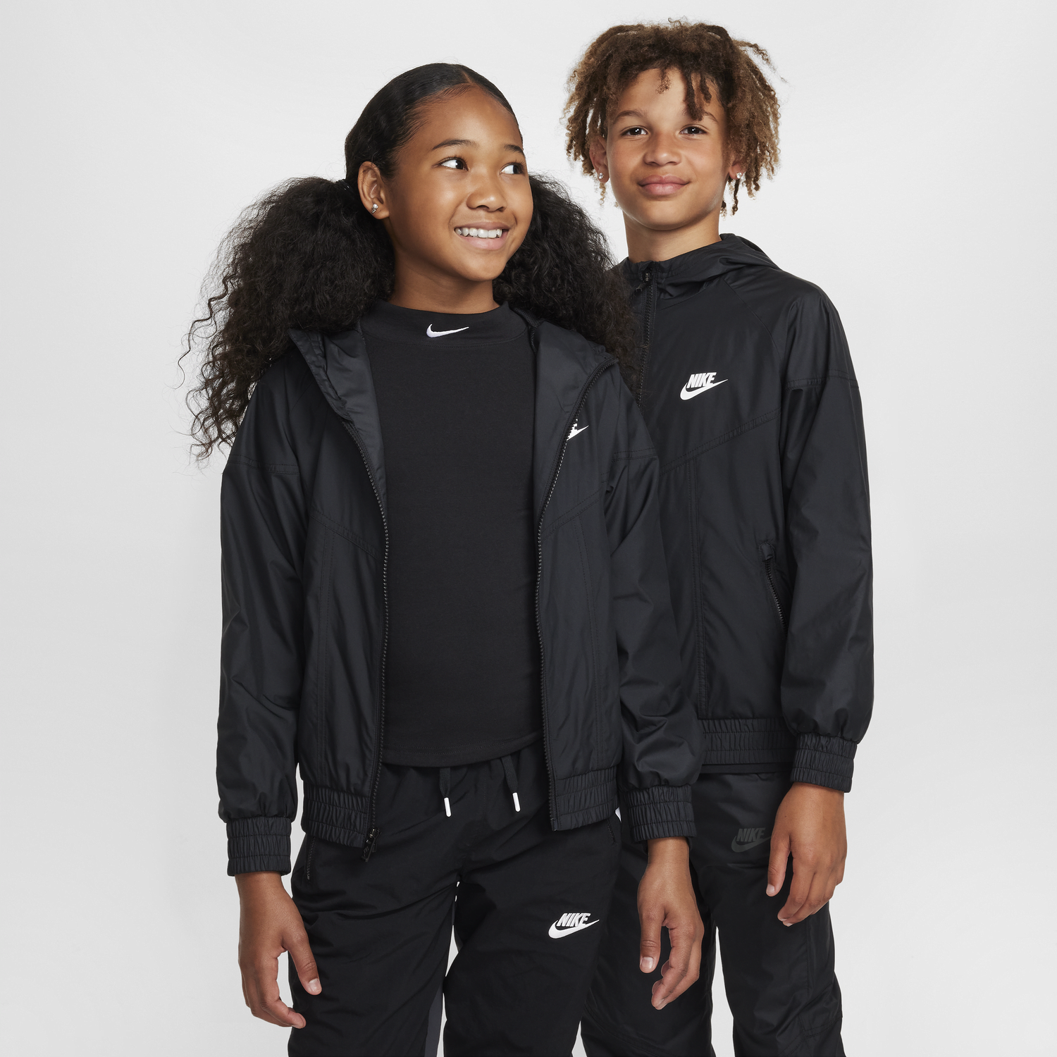 Súprava Nike Sportswear Windrunner Hooded Jacket Čierna | FZ5516-010, 0