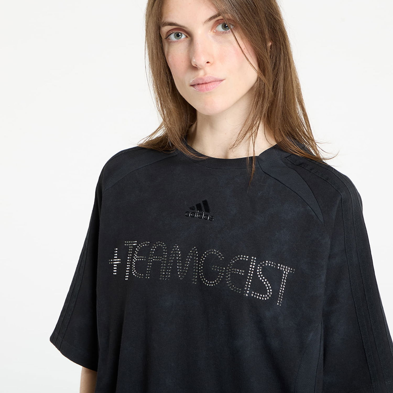 Tričko adidas Originals Adilenium Season 4 Teamgeist Washed Rhinestone T-Shirt Čierna | KF3113, 1