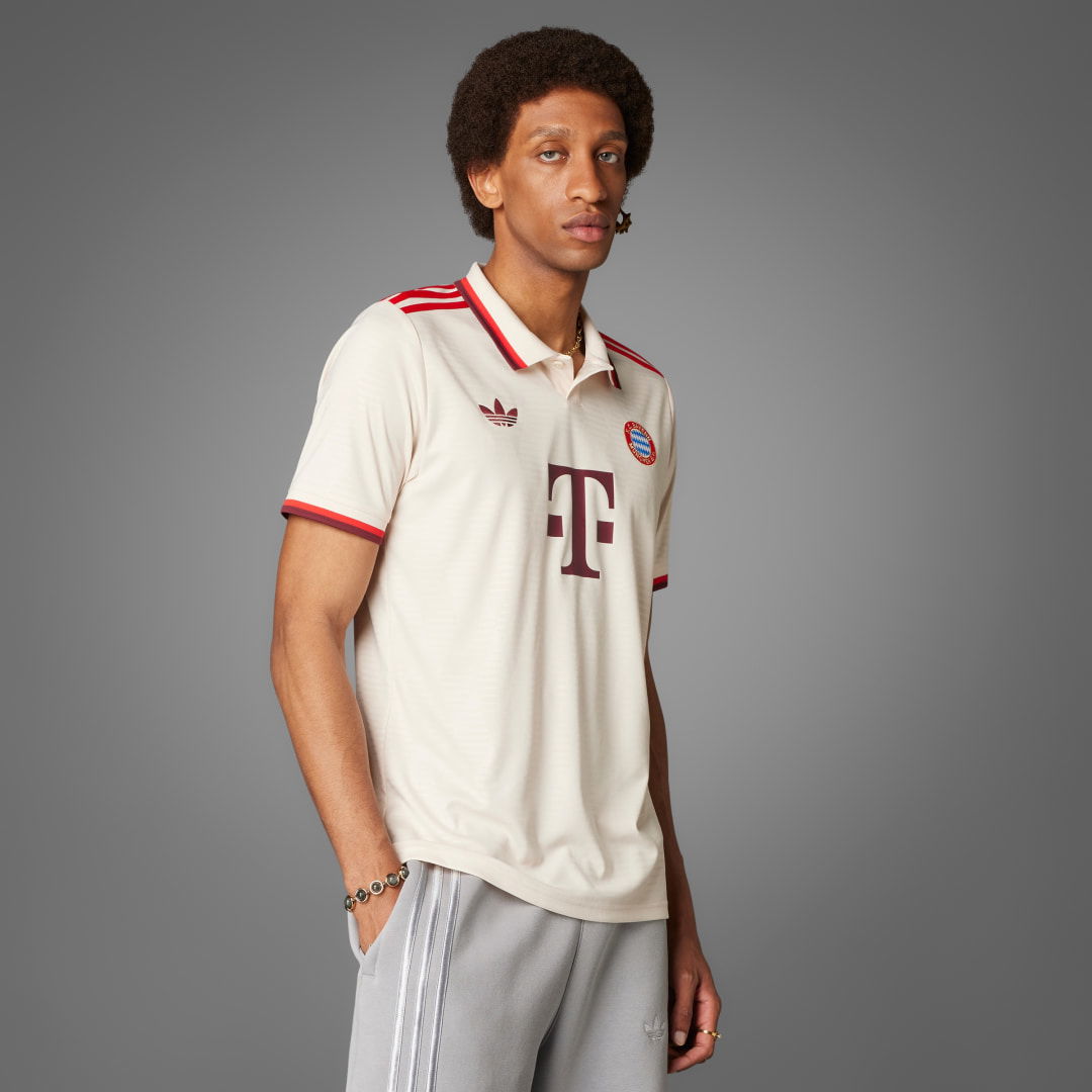 FC Bayern 24/25 Third Jersey