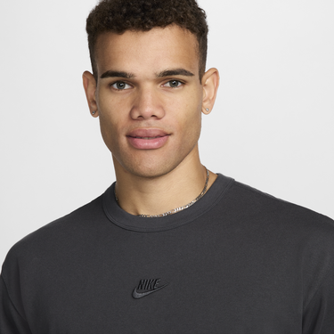 Tričko Nike Sportswear Premium Essentials Šedá | DO7392-060, 1