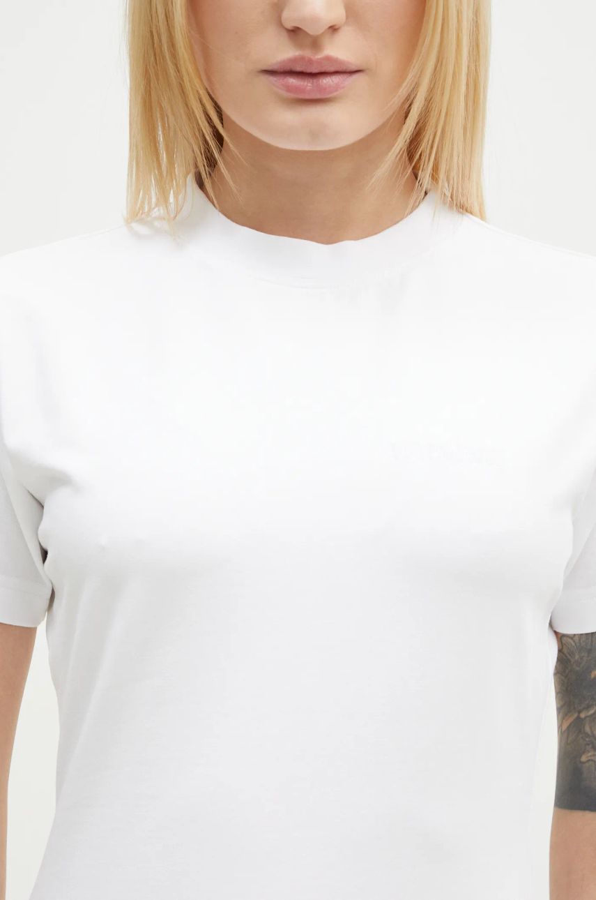 VETEMENTS Fitted T-Shirt