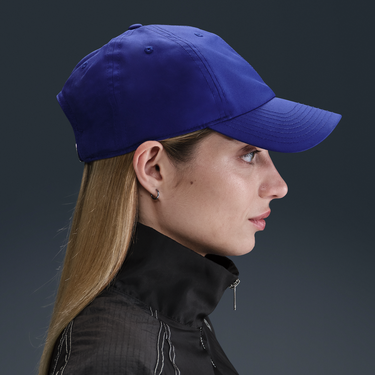 Šiltovka Nike Dri-FIT Club Unstructured Cap with Metal Swoosh Logo Modrá | FB5372-539, 3