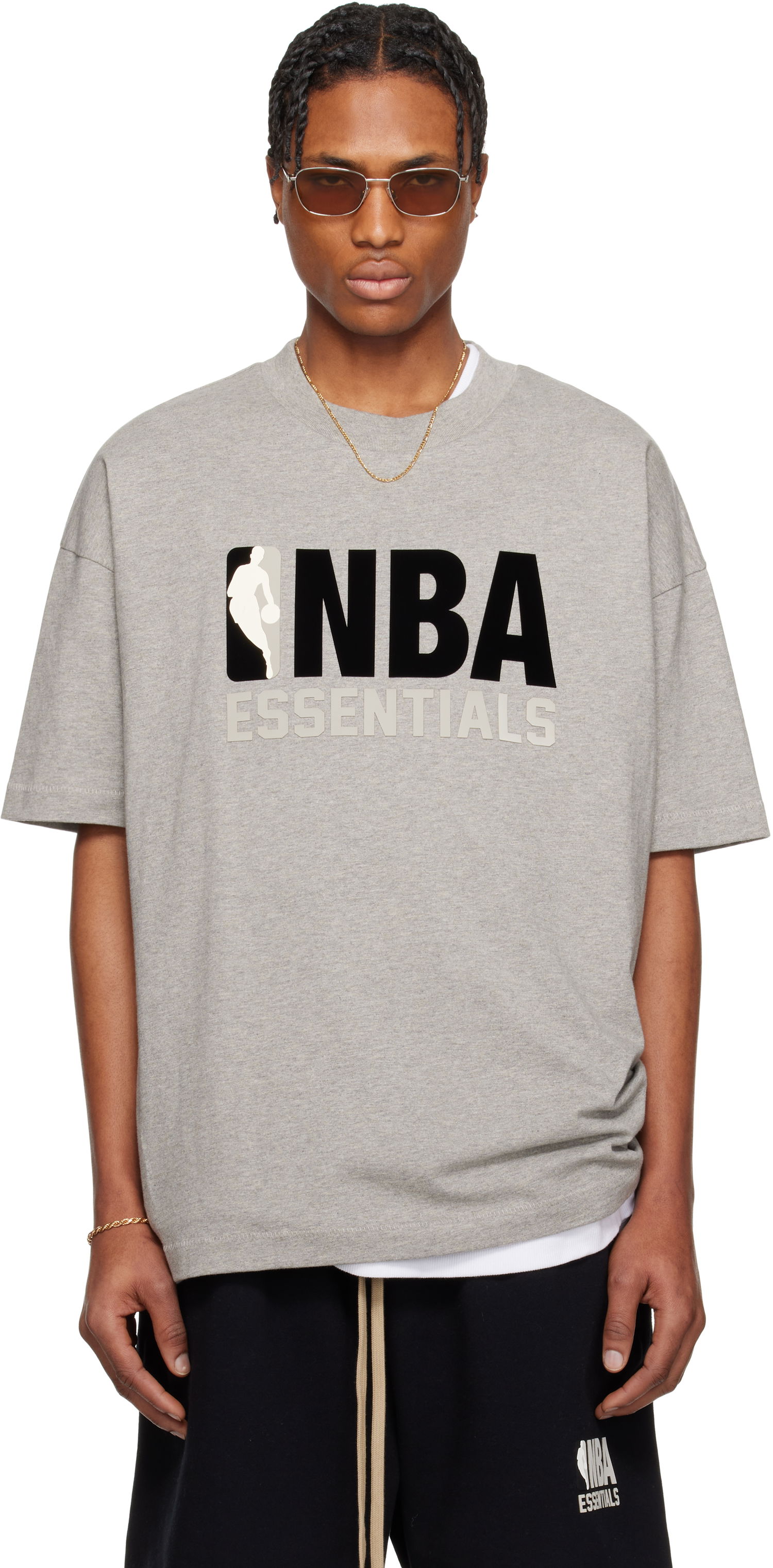 Tričko Fear of God Fear of God ESSENTIALS NBA Short Sleeve T-Shirt Šedá | 125AL244100F, 0