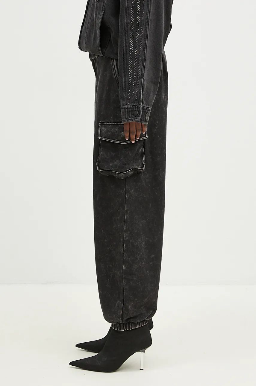 Cargo nohavice adidas Originals Cargo Sweatpants Čierna | IW5563, 1