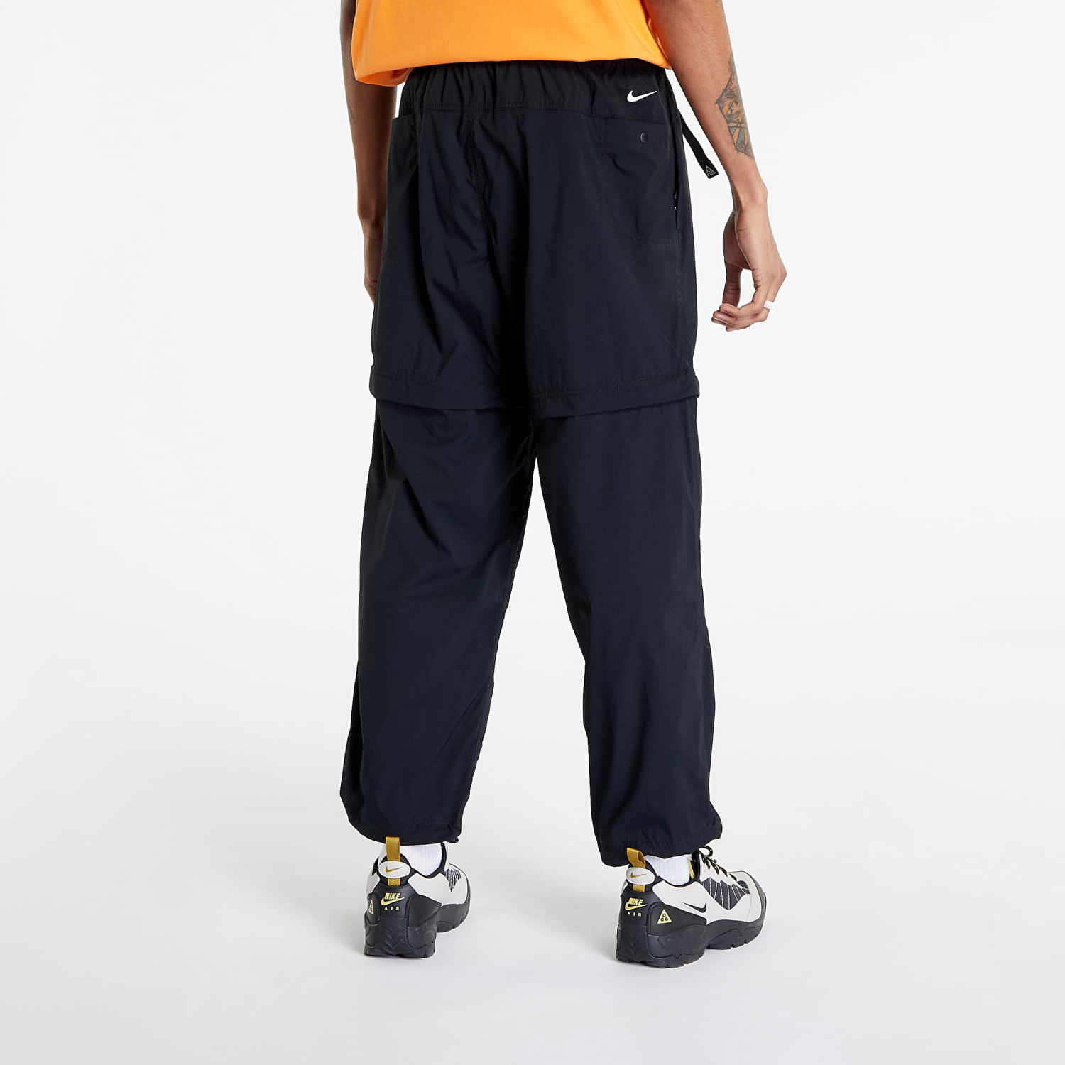 Nohavice Nike ACG Trail Zip-Off Pant Čierna | DX6646-010, 1