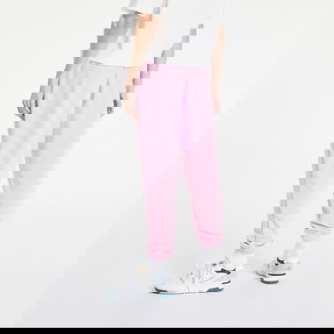 Tepláky New Balance Essentials Sweatpant Ružová | WP23508OTP, 2