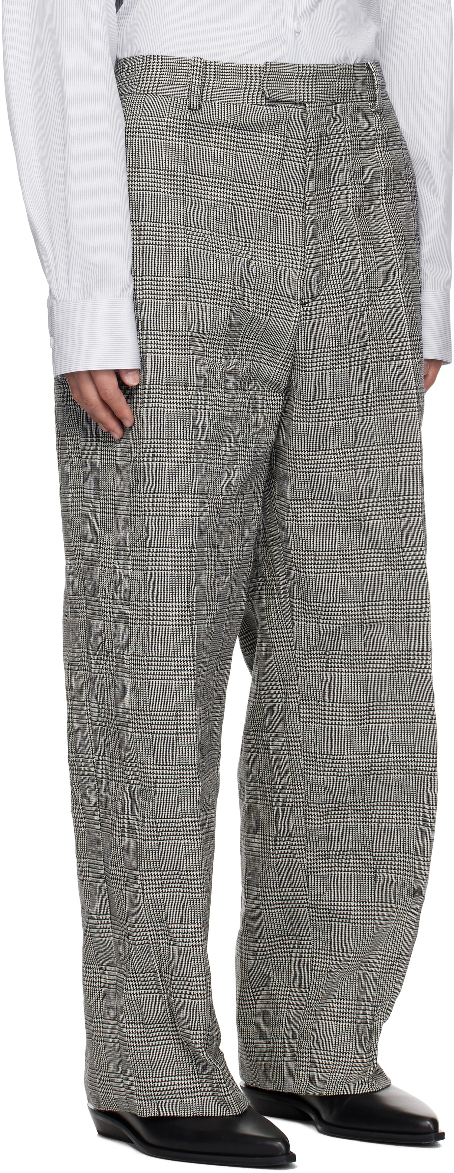 Nohavice VETEMENTS Vetements Metalized Wrinkled Tailored Trousers Šedá | UA66PA110G, 1
